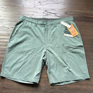 Horizon By Bass Creek Outfitters UPF 50+ stretch comfort, hip pockets,back zip